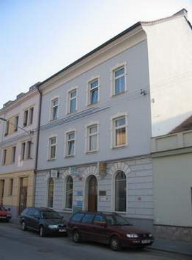 S�dlo firmy Pod v�emi svat�mi 4